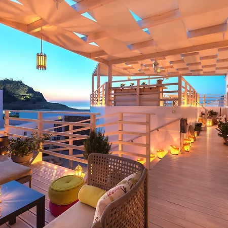 Harmony Hotel 4*